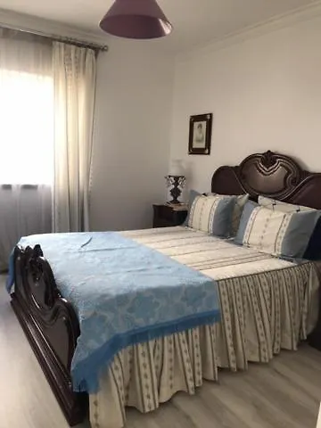 Vivenda Azevedo Konukevi *